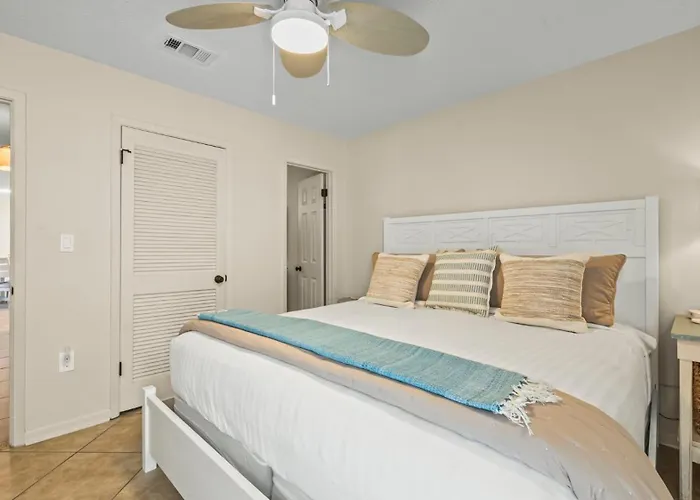 Sandpiper 5c Holiday home *